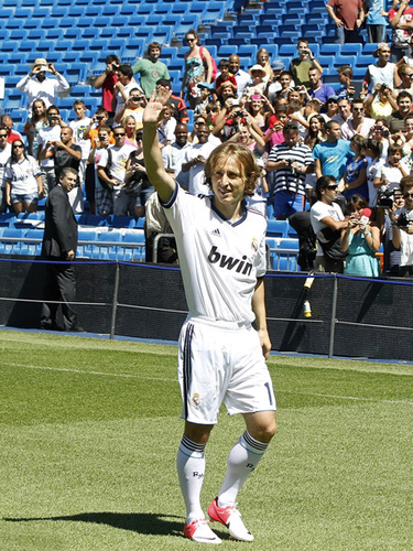 时隔近 7 年中国战队再进《CS》Major 十六强！LVG 晋级第三阶段