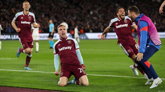 [NBA]杜兰特准绝杀 火箭险胜太阳