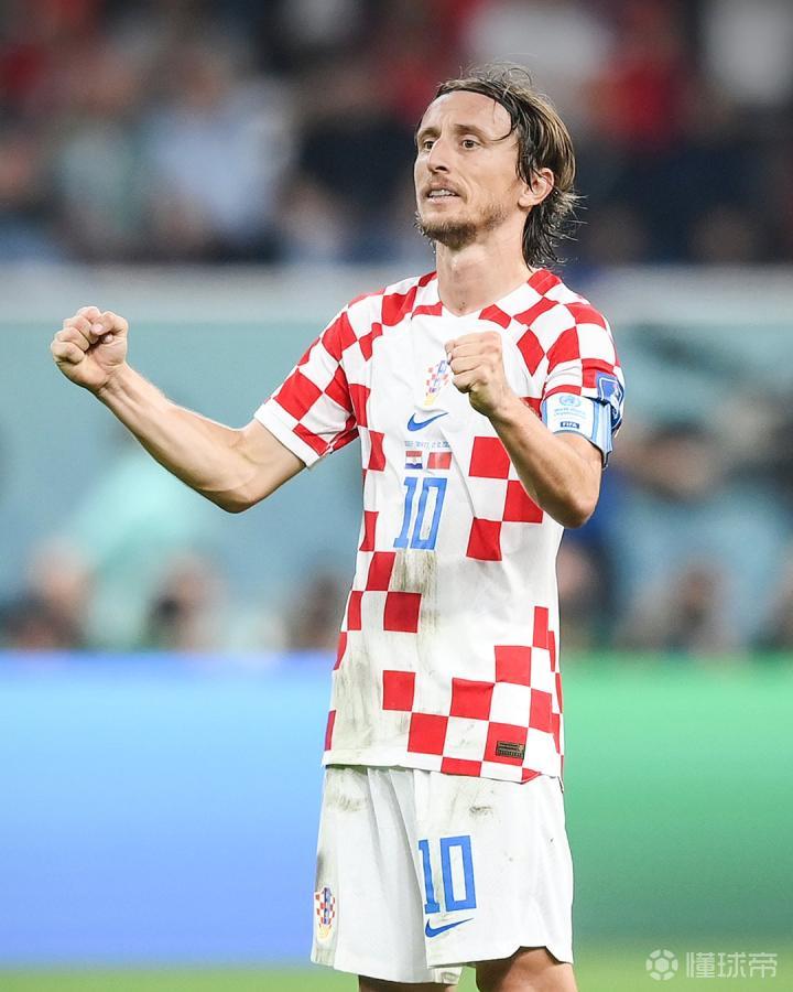 广州马拉松：男子冠军刷新赛会纪录